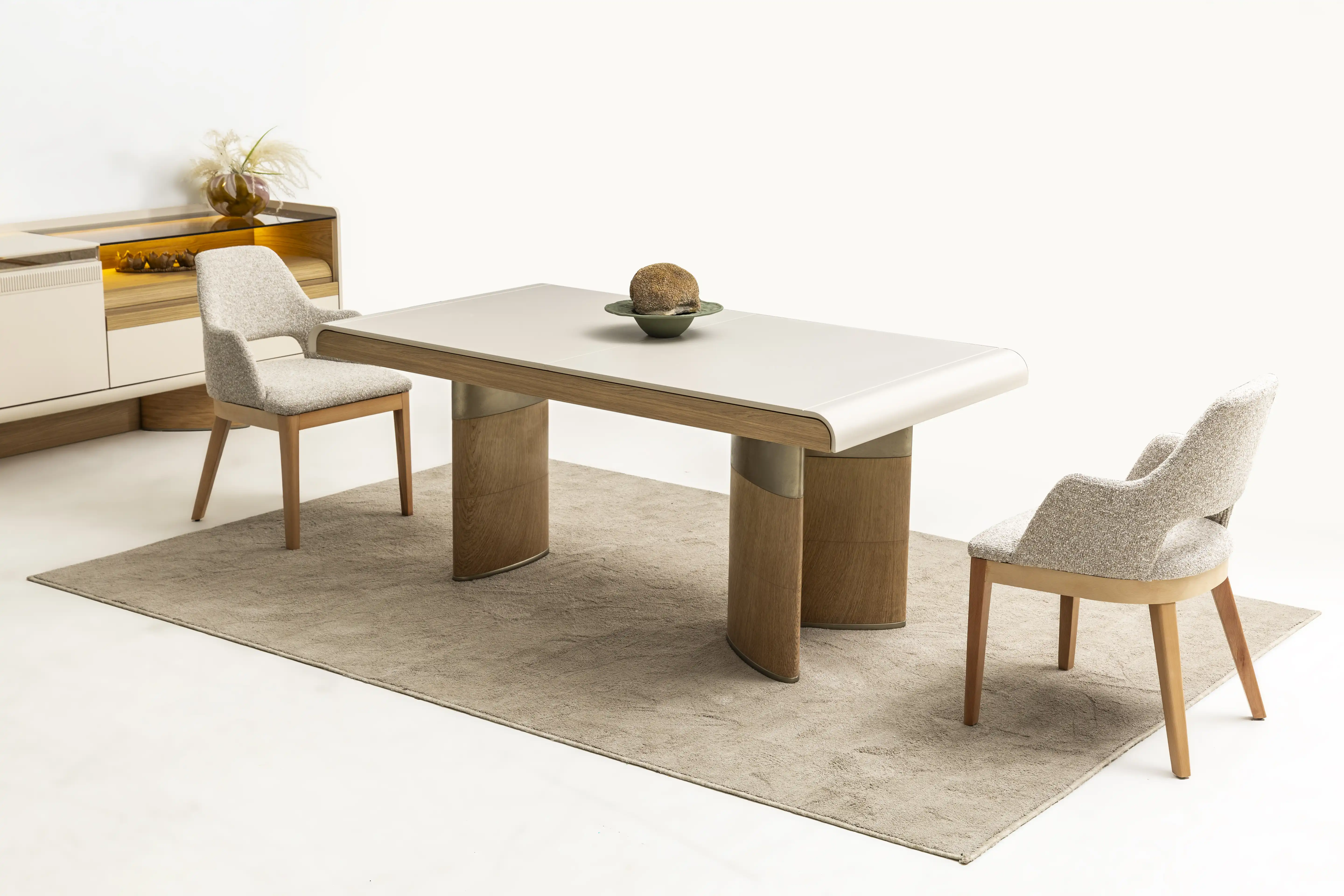 AURA YEMEK ODASI TAKIMI