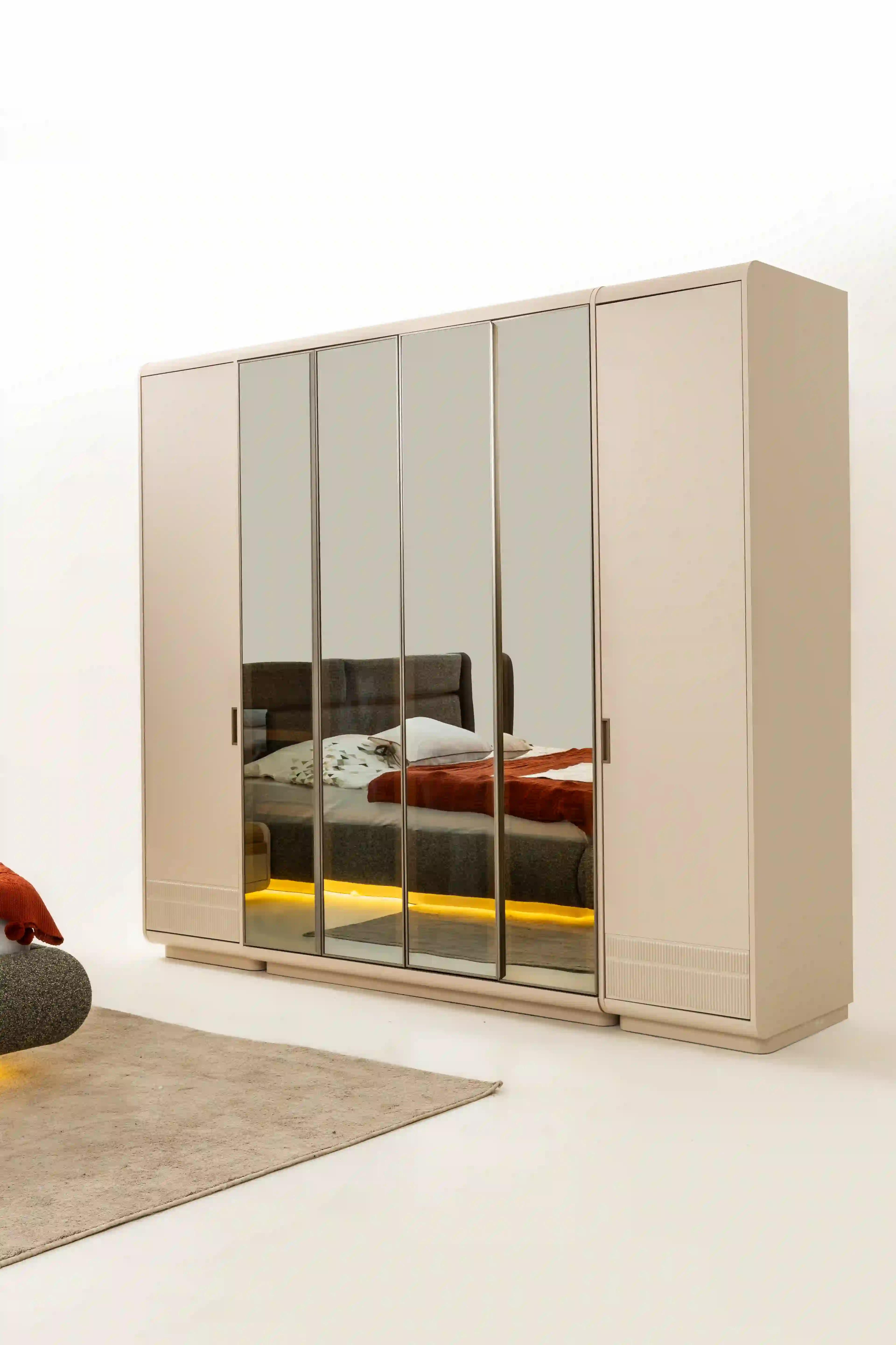 AURA YATAK ODASI TAKIMI