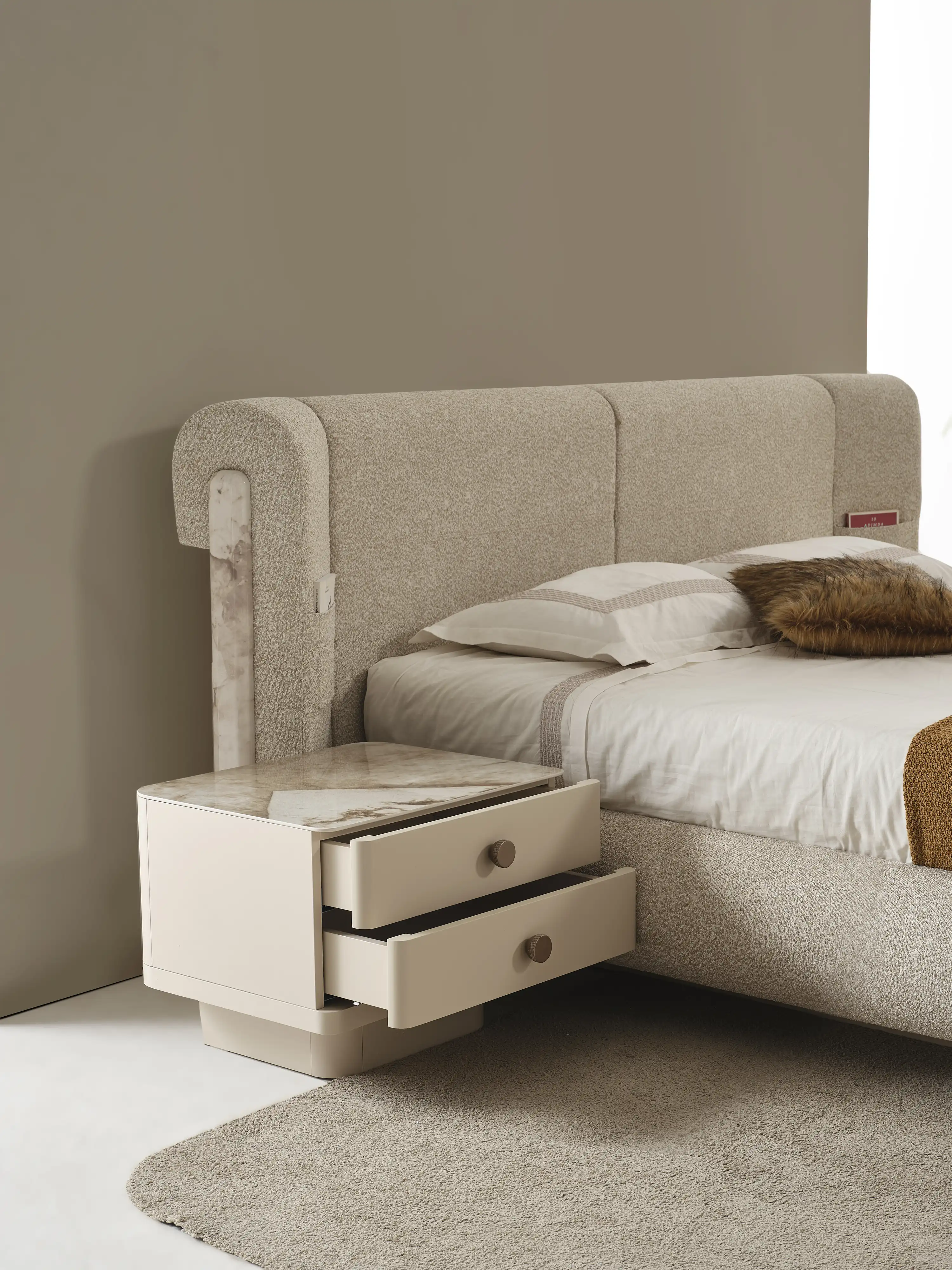 SEBASTIAN YATAK ODASI TAKIMI